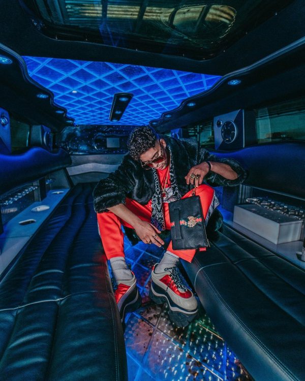 12_f85ba33c-317f-4148-9c39-61952dec9567