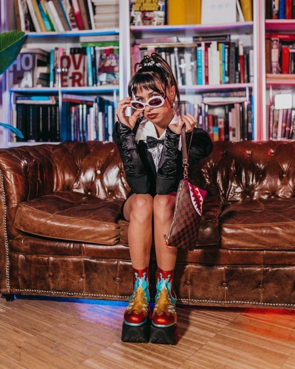 4_5c736db0-5756-4ba3-9c28-d95ee03c92a6