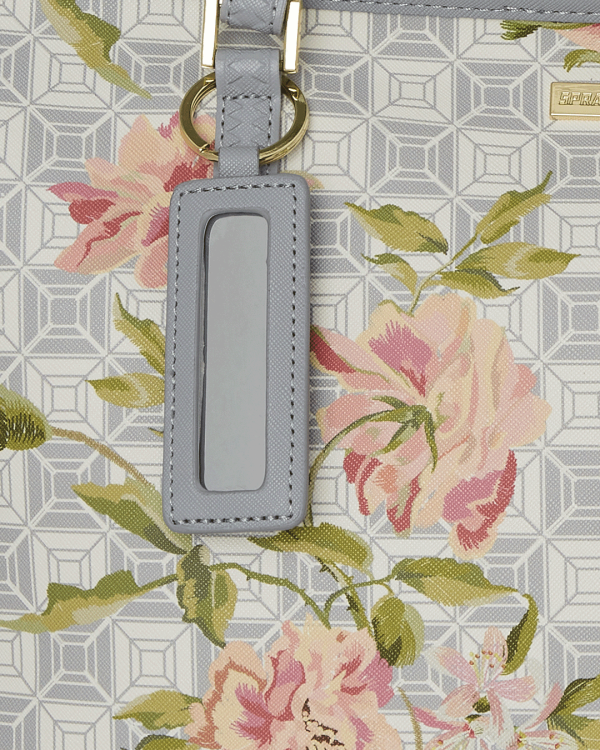 file_766cfd6c-773c-40f8-a33e-5d672a867d5d